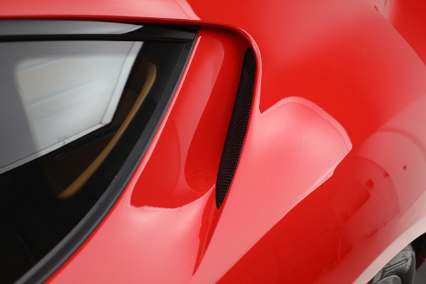 Used 2018 Ferrari 812 Superfast for sale $395,900 at Alfa Romeo of Westport in Westport CT 06880 22