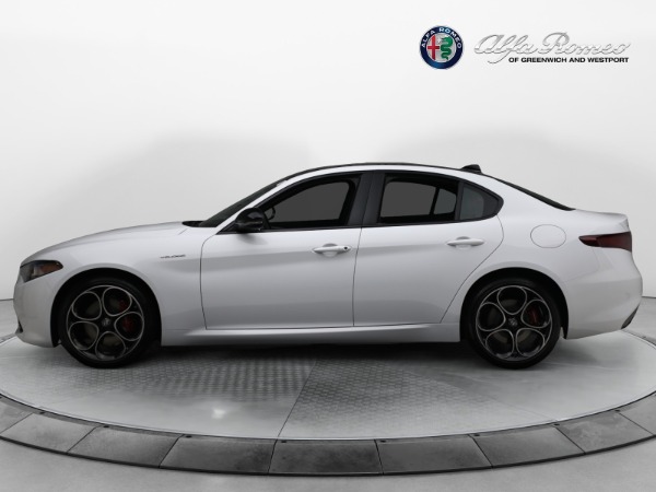 New 2023 Alfa Romeo Giulia Veloce for sale Sold at Alfa Romeo of Westport in Westport CT 06880 4