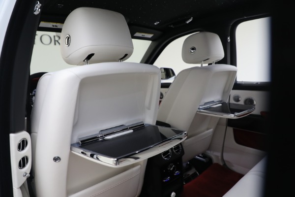 New 2023 Rolls-Royce Black Badge Cullinan for sale $481,500 at Alfa Romeo of Westport in Westport CT 06880 17