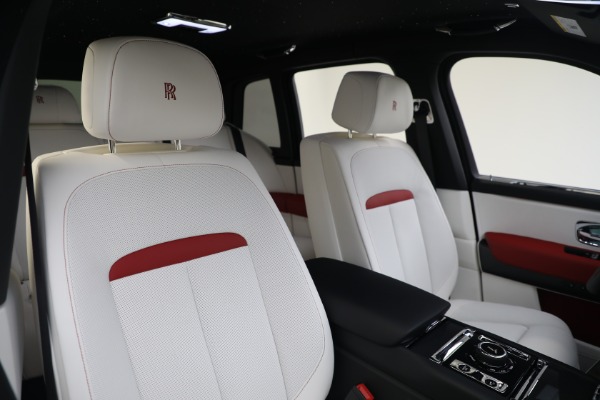 New 2023 Rolls-Royce Black Badge Cullinan for sale $481,500 at Alfa Romeo of Westport in Westport CT 06880 25