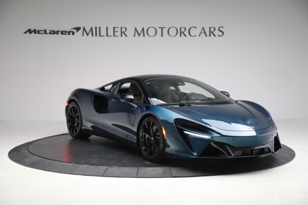 New 2023 McLaren Artura TechLux for sale $263,525 at Alfa Romeo of Westport in Westport CT 06880 11