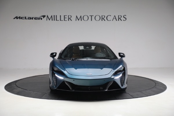New 2023 McLaren Artura TechLux for sale $263,525 at Alfa Romeo of Westport in Westport CT 06880 12
