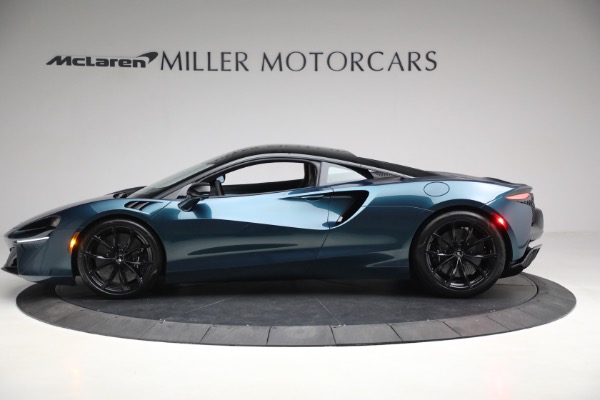 New 2023 McLaren Artura TechLux for sale $263,525 at Alfa Romeo of Westport in Westport CT 06880 3