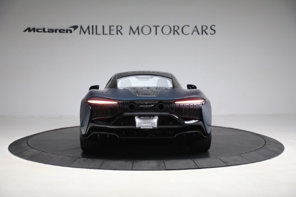 New 2023 McLaren Artura TechLux for sale $263,525 at Alfa Romeo of Westport in Westport CT 06880 6