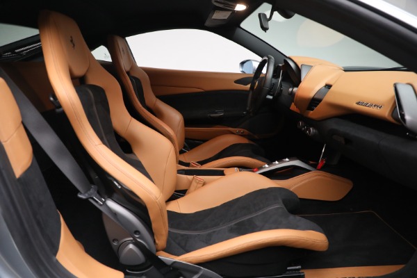 Used 2018 Ferrari 488 GTB for sale $294,900 at Alfa Romeo of Westport in Westport CT 06880 17