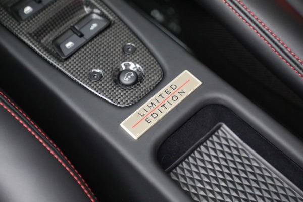 Used 2015 Ferrari 458 Speciale Aperta for sale $979,900 at Alfa Romeo of Westport in Westport CT 06880 26