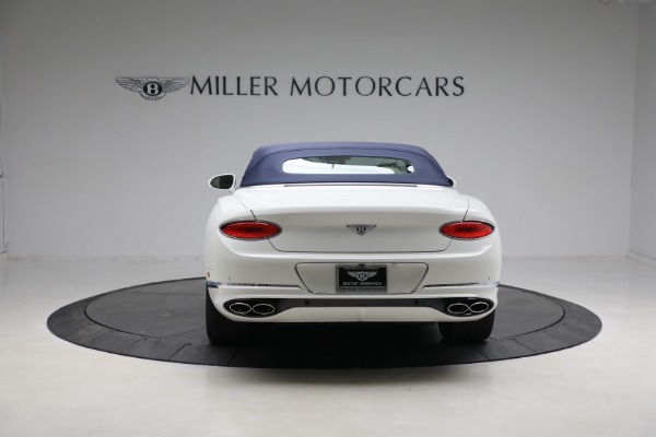 New 2023 Bentley Continental GTC V8 for sale $290,700 at Alfa Romeo of Westport in Westport CT 06880 13