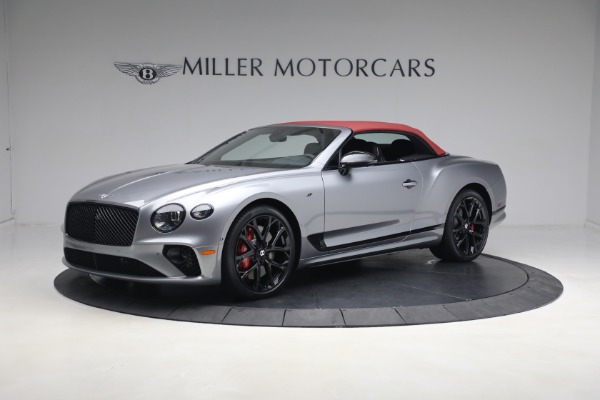 Used 2023 Bentley Continental GTC S V8 for sale Sold at Alfa Romeo of Westport in Westport CT 06880 17