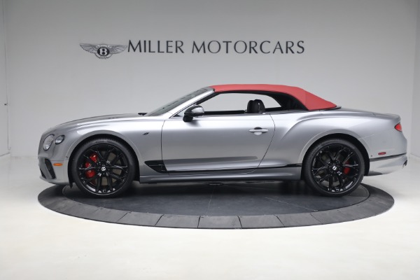 Used 2023 Bentley Continental GTC S V8 for sale Sold at Alfa Romeo of Westport in Westport CT 06880 19