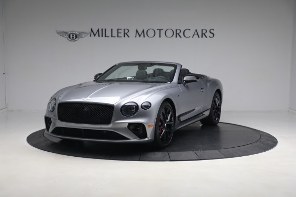 Used 2023 Bentley Continental GTC S V8 for sale Sold at Alfa Romeo of Westport in Westport CT 06880 1