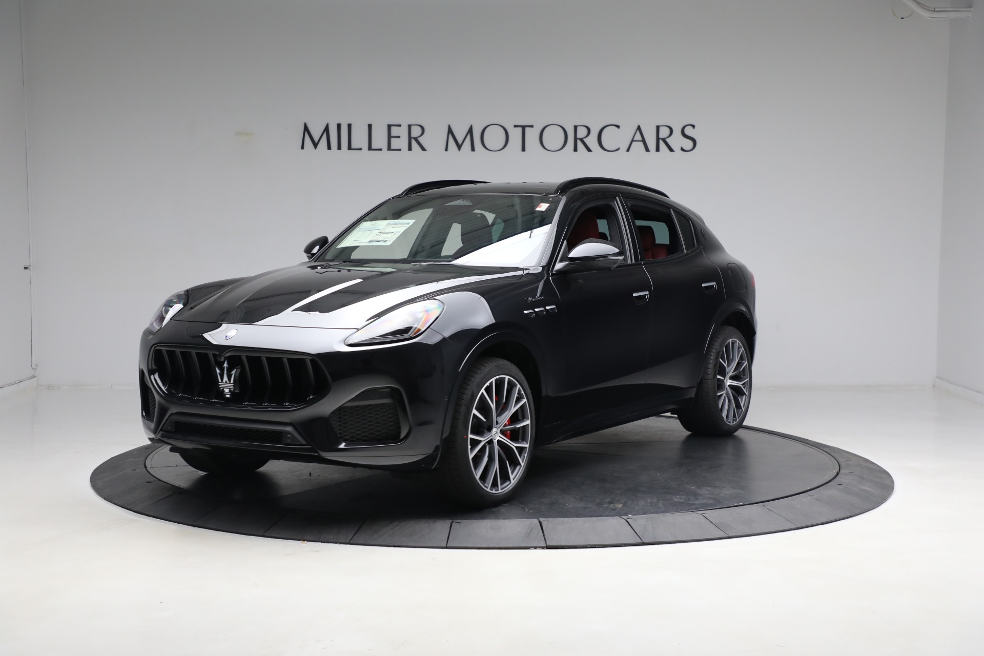 New 2023 Maserati Grecale Modena for sale $92,961 at Alfa Romeo of Westport in Westport CT 06880 1