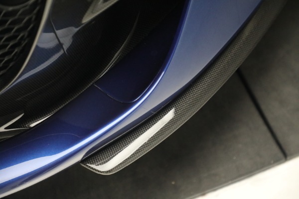 Used 2020 Ferrari 812 Superfast for sale $407,900 at Alfa Romeo of Westport in Westport CT 06880 25