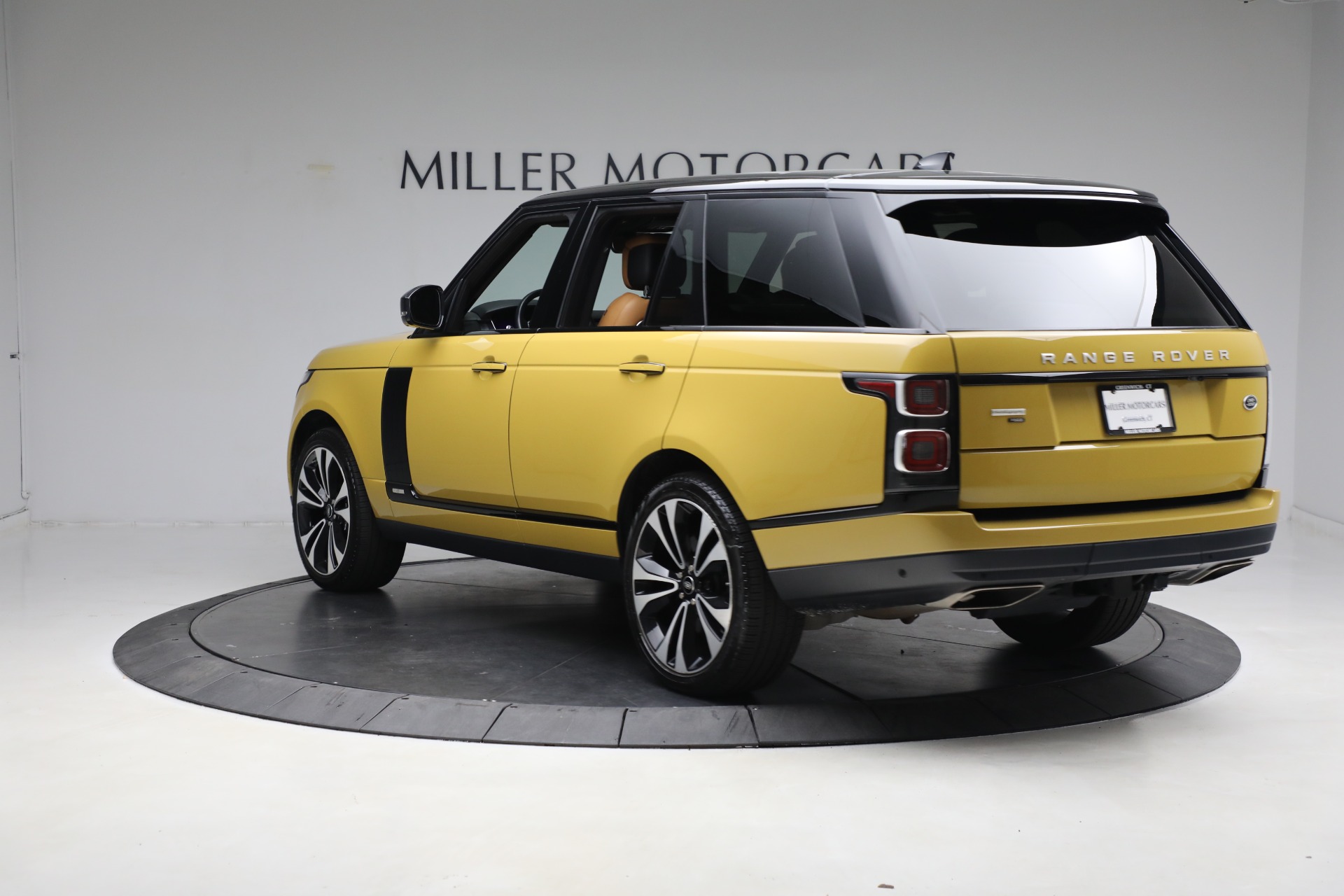 Rocker Panel Kit | LAND ROVER RANGE ROVER AUTOBIOGRAPHY FIFTY EDITION SWB 2021 Rocker Panel Kit | LAND ROVER RANGE ROVER AUTOBIOGRAPHY FIFTY EDITION SWB 2021