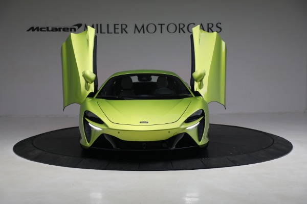 New 2023 McLaren Artura Vision for sale Sold at Alfa Romeo of Westport in Westport CT 06880 14