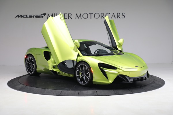 New 2023 McLaren Artura Vision for sale Sold at Alfa Romeo of Westport in Westport CT 06880 18