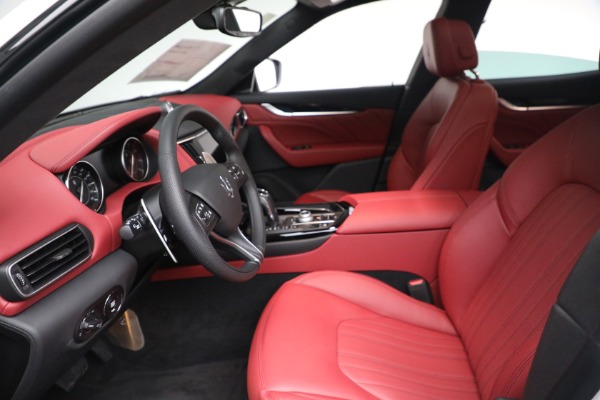 New 2023 Maserati Levante Modena for sale $110,716 at Alfa Romeo of Westport in Westport CT 06880 16