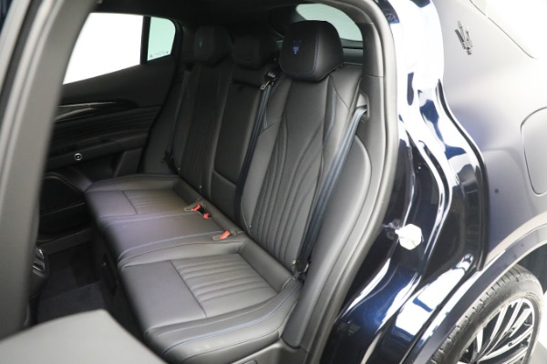 New 2023 Maserati Grecale PrimaSerie Modena for sale $94,101 at Alfa Romeo of Westport in Westport CT 06880 24