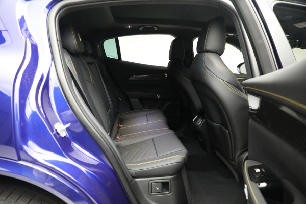 New 2023 Maserati Grecale Modena for sale $91,501 at Alfa Romeo of Westport in Westport CT 06880 21