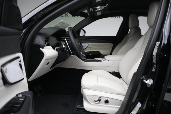 New 2023 Maserati Grecale Modena for sale $85,101 at Alfa Romeo of Westport in Westport CT 06880 14