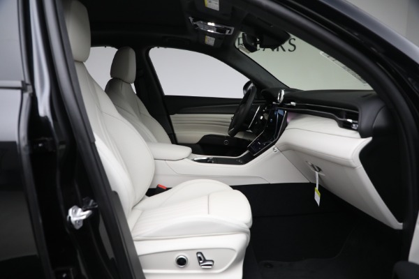 New 2023 Maserati Grecale Modena for sale $85,101 at Alfa Romeo of Westport in Westport CT 06880 16