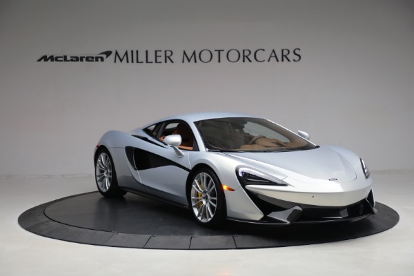 Used 2017 McLaren 570S for sale $164,900 at Alfa Romeo of Westport in Westport CT 06880 11