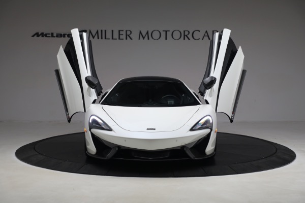 Used 2017 McLaren 570S for sale Call for price at Alfa Romeo of Westport in Westport CT 06880 13