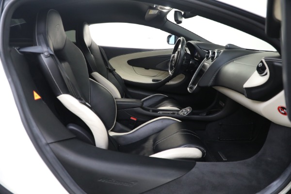 Used 2017 McLaren 570S for sale Call for price at Alfa Romeo of Westport in Westport CT 06880 24