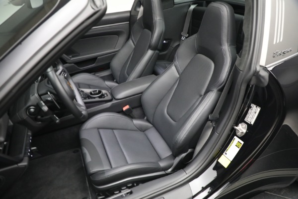 Used 2022 Porsche 911 Targa 4 GTS for sale Sold at Alfa Romeo of Westport in Westport CT 06880 21