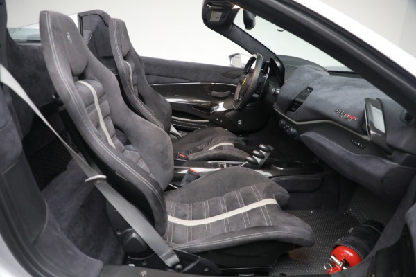 Used 2020 Ferrari 488 Pista Spider for sale $729,900 at Alfa Romeo of Westport in Westport CT 06880 23