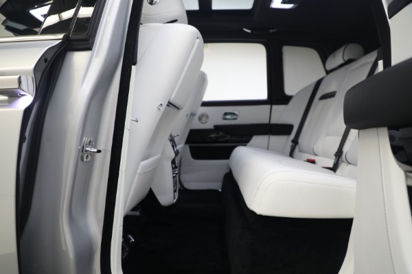 Used 2020 Rolls-Royce Cullinan for sale $305,895 at Alfa Romeo of Westport in Westport CT 06880 23