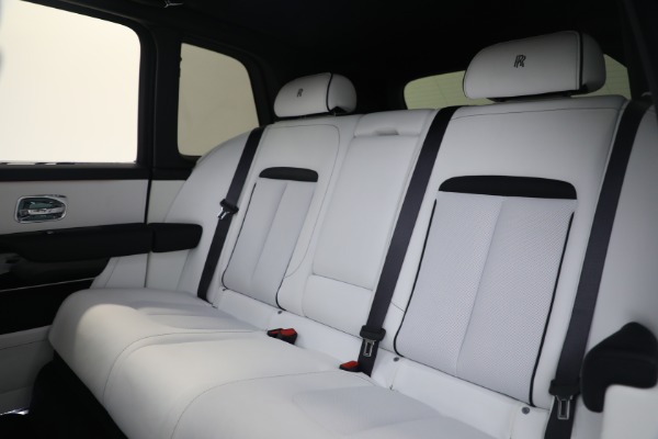 Used 2020 Rolls-Royce Cullinan for sale $305,895 at Alfa Romeo of Westport in Westport CT 06880 24
