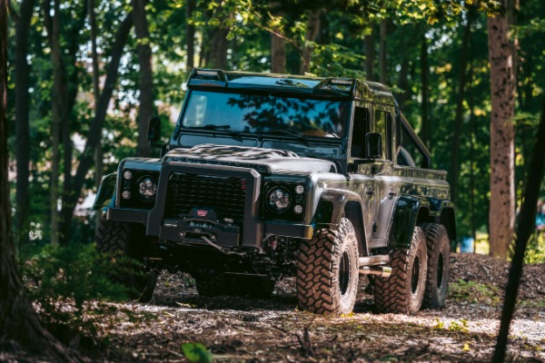 Used 1983 Land Rover Defender 110 Double Cab 6x6 Edition for sale $399,900 at Alfa Romeo of Westport in Westport CT 06880 20
