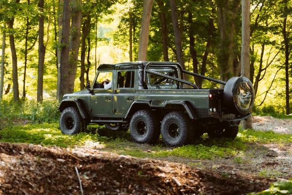 Used 1983 Land Rover Defender 110 Double Cab 6x6 Edition for sale $399,900 at Alfa Romeo of Westport in Westport CT 06880 22