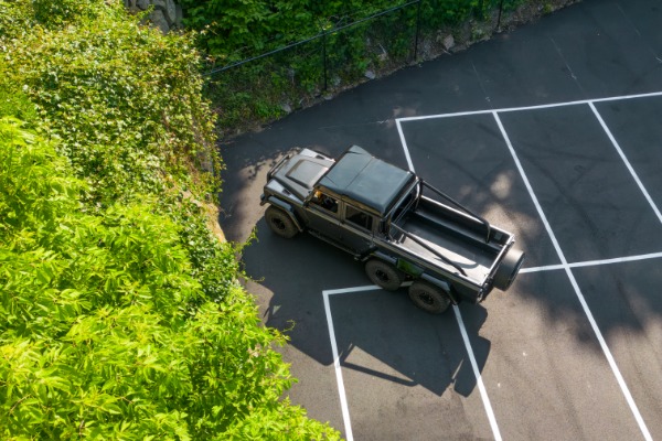 Used 1983 Land Rover Defender 110 Double Cab 6x6 Edition for sale $399,900 at Alfa Romeo of Westport in Westport CT 06880 25