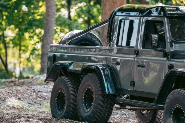 Used 1983 Land Rover Defender 110 Double Cab 6x6 Edition for sale $399,900 at Alfa Romeo of Westport in Westport CT 06880 27