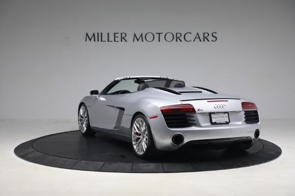 Used 2015 Audi R8 4.2 quattro Spyder for sale $149,900 at Alfa Romeo of Westport in Westport CT 06880 5