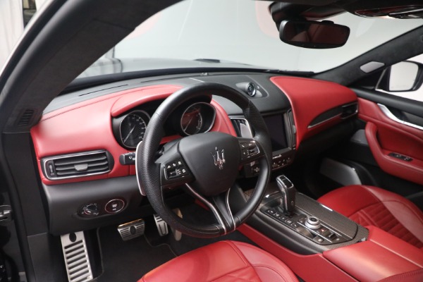 Used 2019 Maserati Levante Trofeo for sale $81,900 at Alfa Romeo of Westport in Westport CT 06880 23
