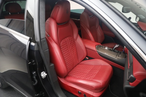Used 2019 Maserati Levante Trofeo for sale $81,900 at Alfa Romeo of Westport in Westport CT 06880 27