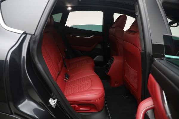 Used 2019 Maserati Levante Trofeo for sale $81,900 at Alfa Romeo of Westport in Westport CT 06880 28