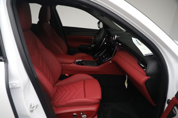 New 2023 Maserati Grecale Trofeo for sale $110,095 at Alfa Romeo of Westport in Westport CT 06880 15