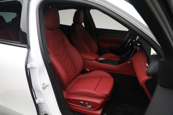 New 2023 Maserati Grecale Trofeo for sale $110,095 at Alfa Romeo of Westport in Westport CT 06880 17
