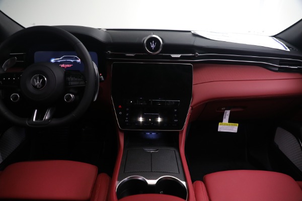 New 2023 Maserati Grecale Trofeo for sale $110,095 at Alfa Romeo of Westport in Westport CT 06880 23