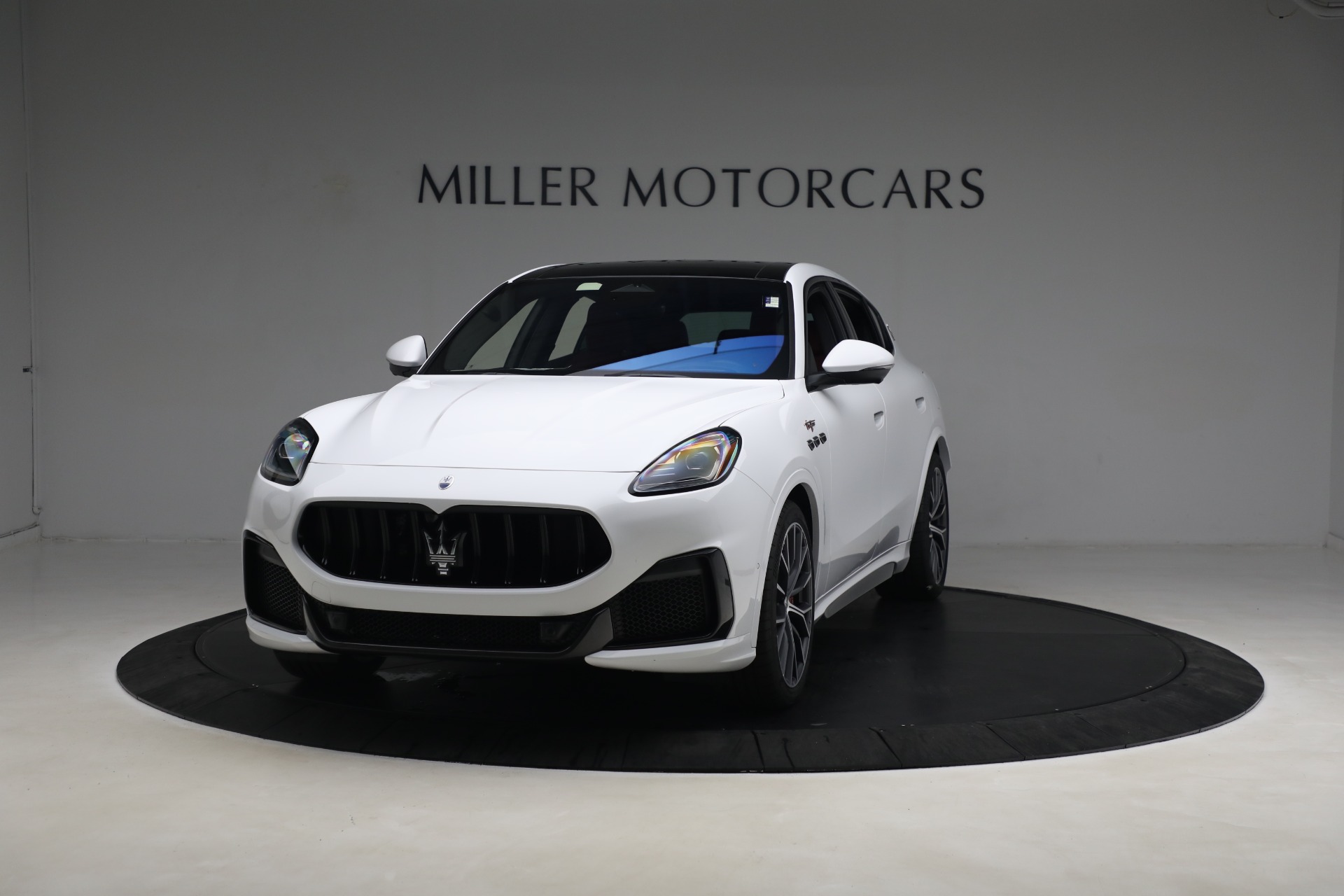 New 2023 Maserati Grecale Trofeo for sale $110,095 at Alfa Romeo of Westport in Westport CT 06880 1