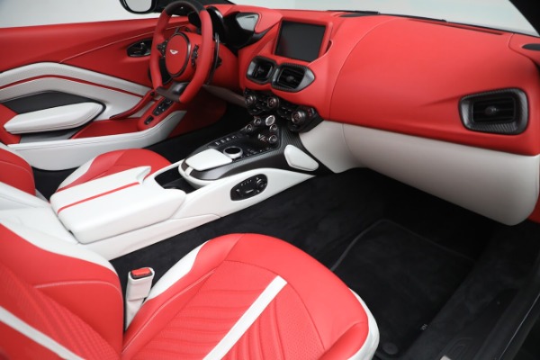 Used 2023 Aston Martin Vantage V12 for sale $418,586 at Alfa Romeo of Westport in Westport CT 06880 28