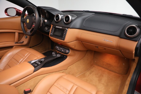 Used 2014 Ferrari California for sale $136,900 at Alfa Romeo of Westport in Westport CT 06880 23
