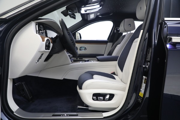Used 2021 Rolls-Royce Ghost for sale $299,895 at Alfa Romeo of Westport in Westport CT 06880 14