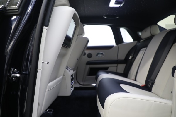 Used 2021 Rolls-Royce Ghost for sale $299,895 at Alfa Romeo of Westport in Westport CT 06880 17
