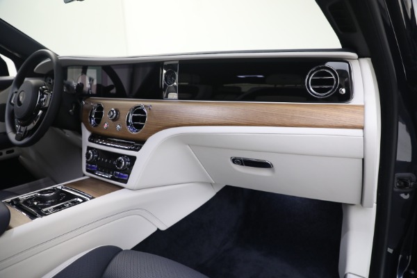 Used 2021 Rolls-Royce Ghost for sale $299,895 at Alfa Romeo of Westport in Westport CT 06880 20