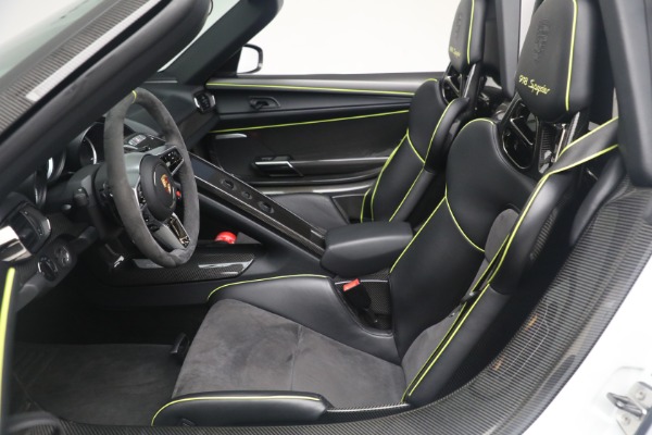Used 2015 Porsche 918 Spyder for sale Call for price at Alfa Romeo of Westport in Westport CT 06880 20