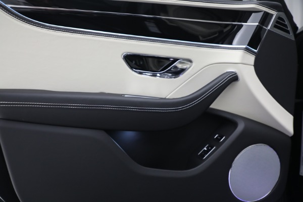 New 2023 Bentley Flying Spur V8 for sale $243,705 at Alfa Romeo of Westport in Westport CT 06880 18